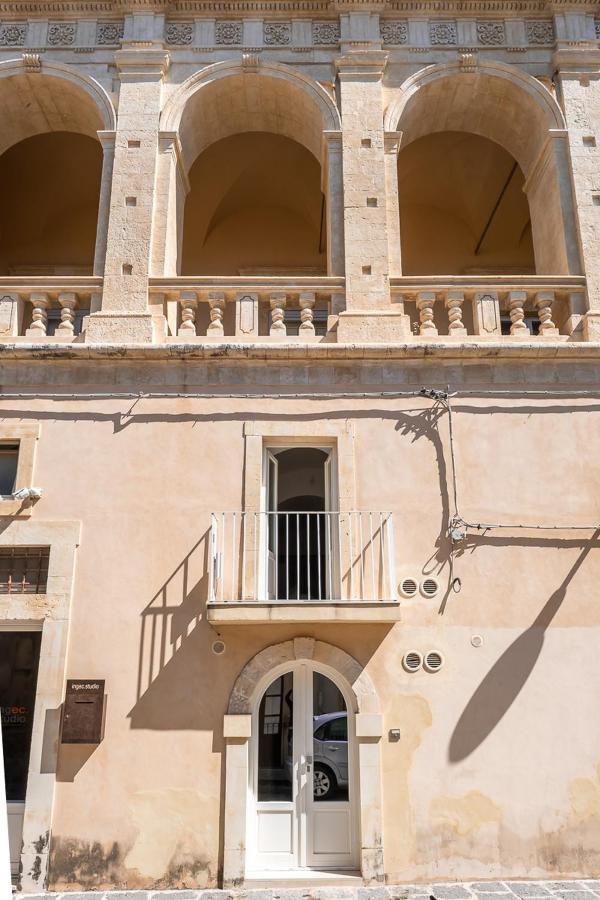 I 5 Archi Di Via Ducezio Villa Noto Exterior photo
